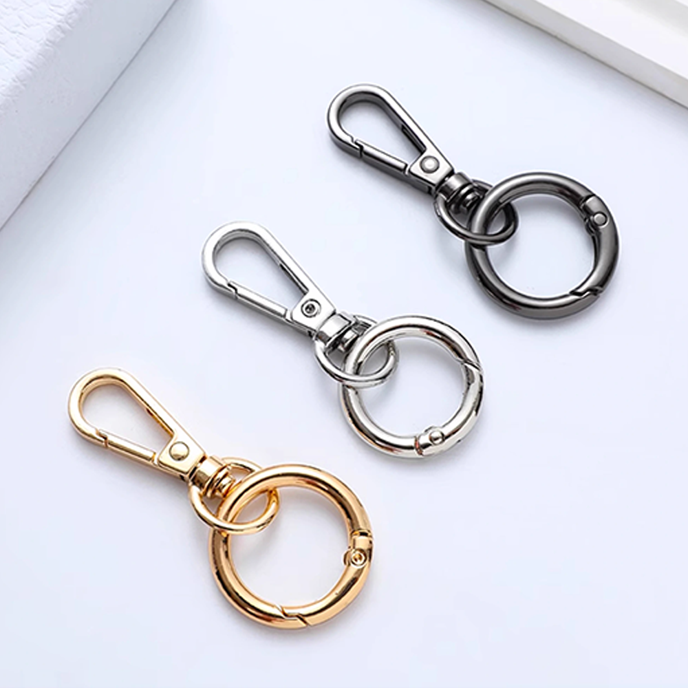 Bag strap with chain connection, spring clip, and open ring