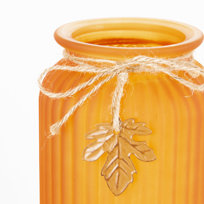 GF96018A3	 D5''H10''FALL VASE