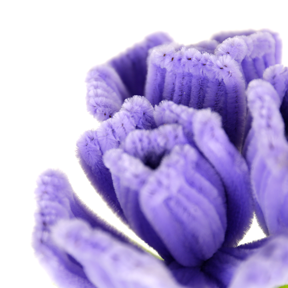 OE08010PR	 L6"W6"H18"EASTER FLOWER PICK