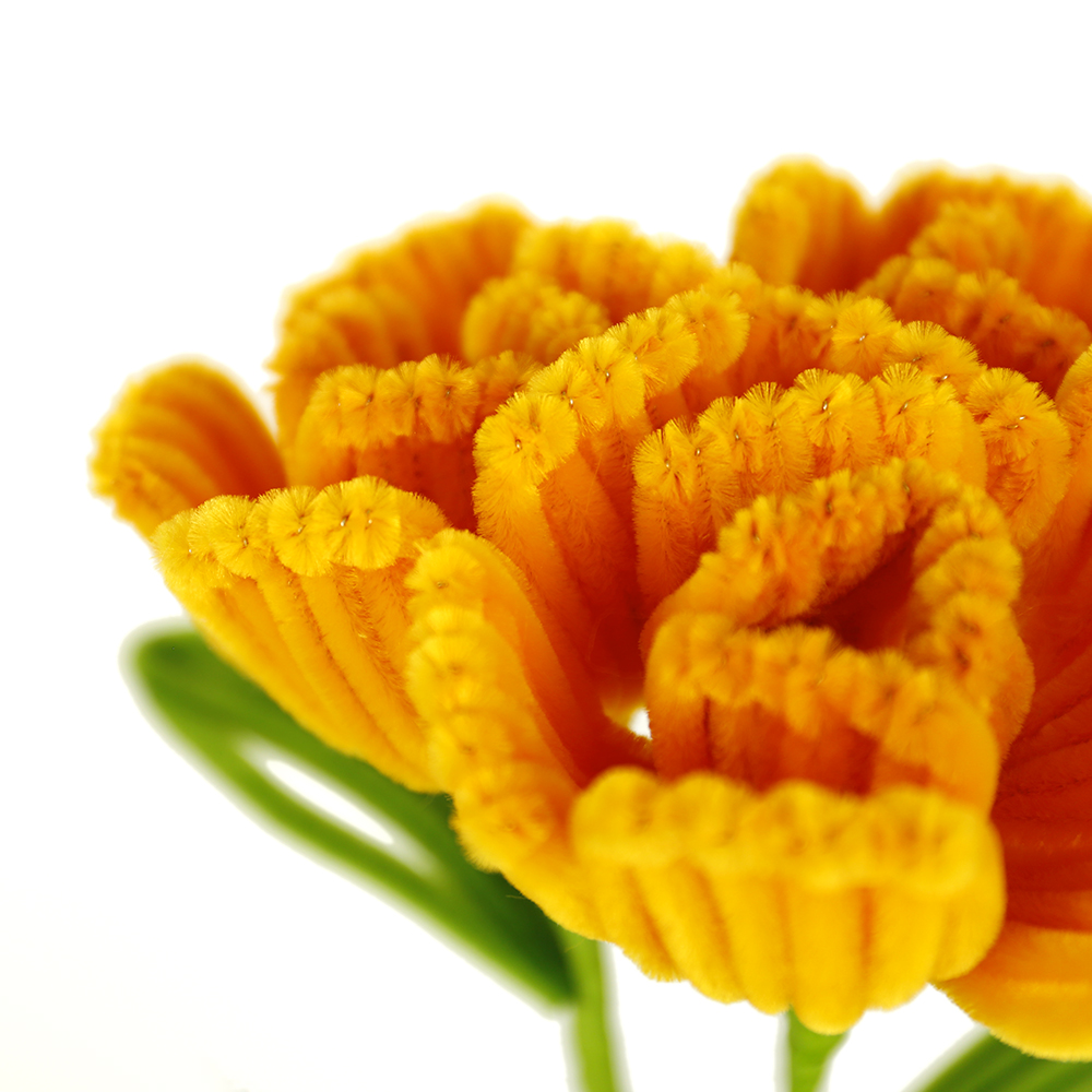 OE08008OR	 L6"W6"H18"EASTER FLOWER PICK