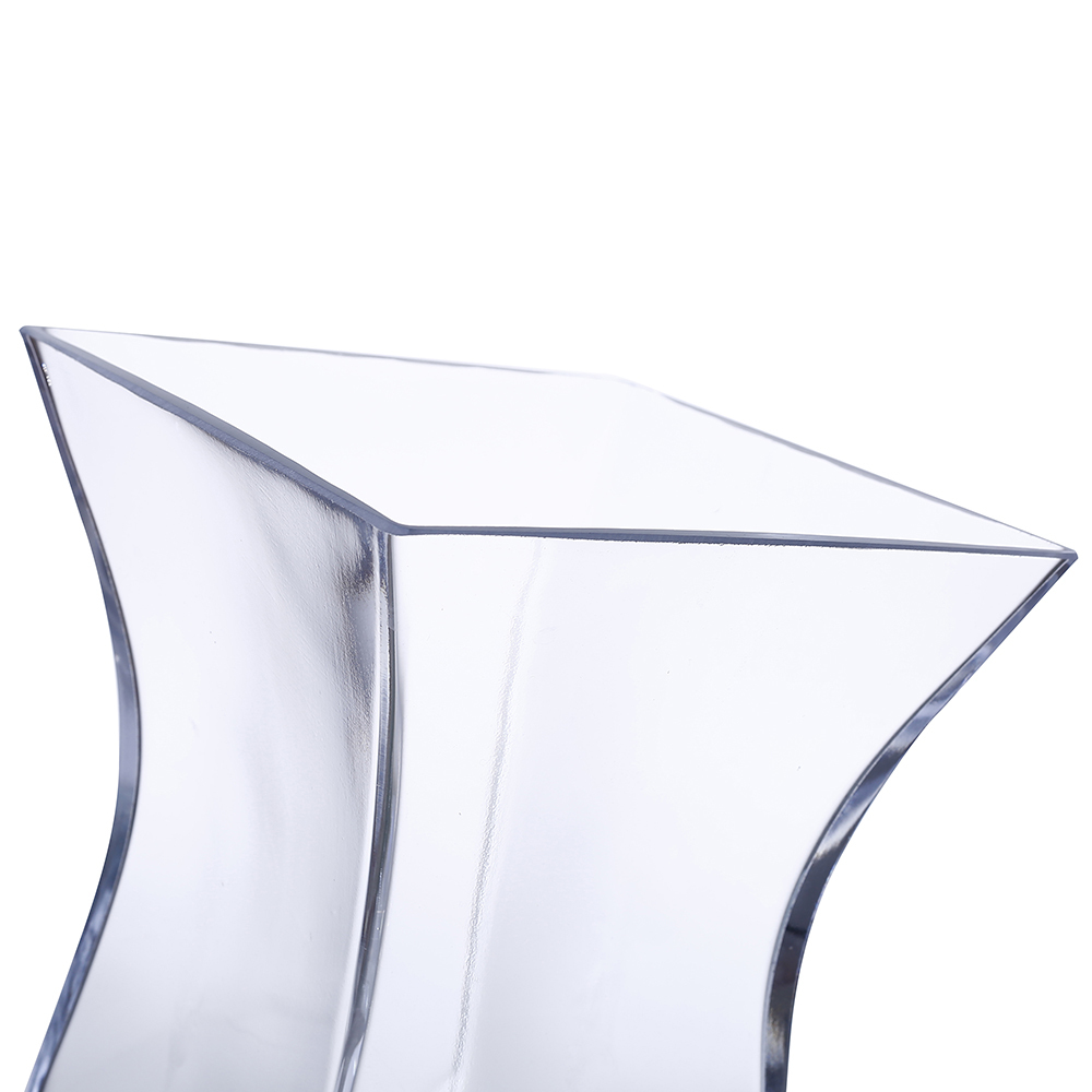 64133	 L6"W6"H9" - GLASS VASE