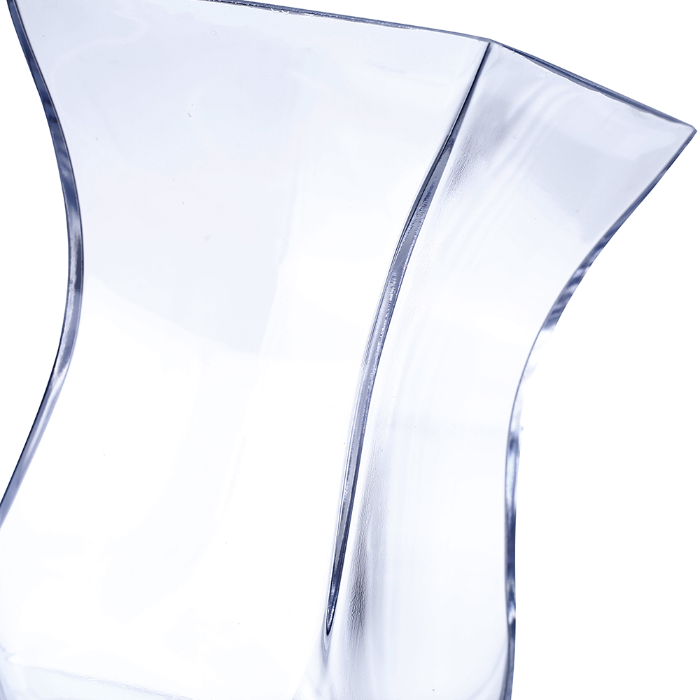 64133	 L6"W6"H9" - GLASS VASE