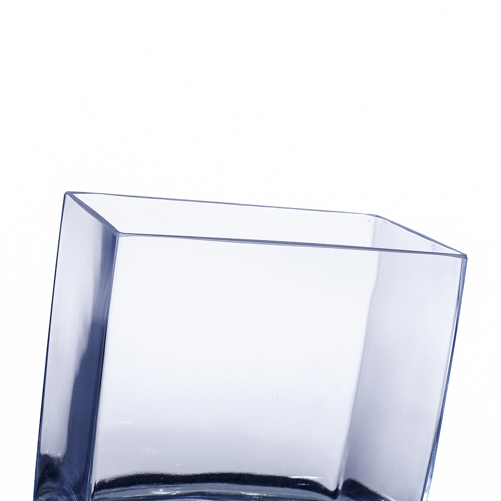84857C	 L7.5"W4.5"H8" - RECTANGLE GLASS VASE