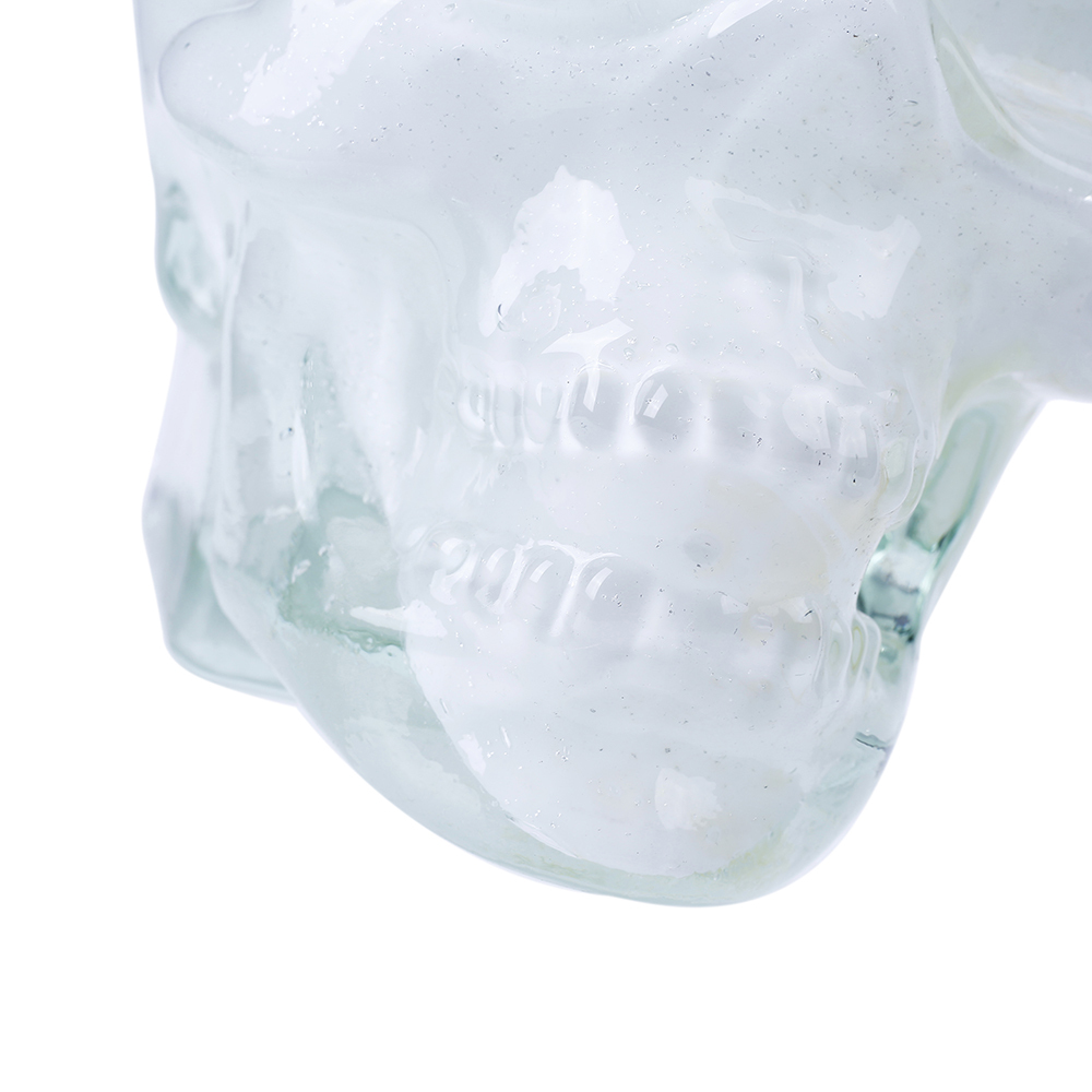 76332	 L7"W5.5"H7" - GLASS SKULL