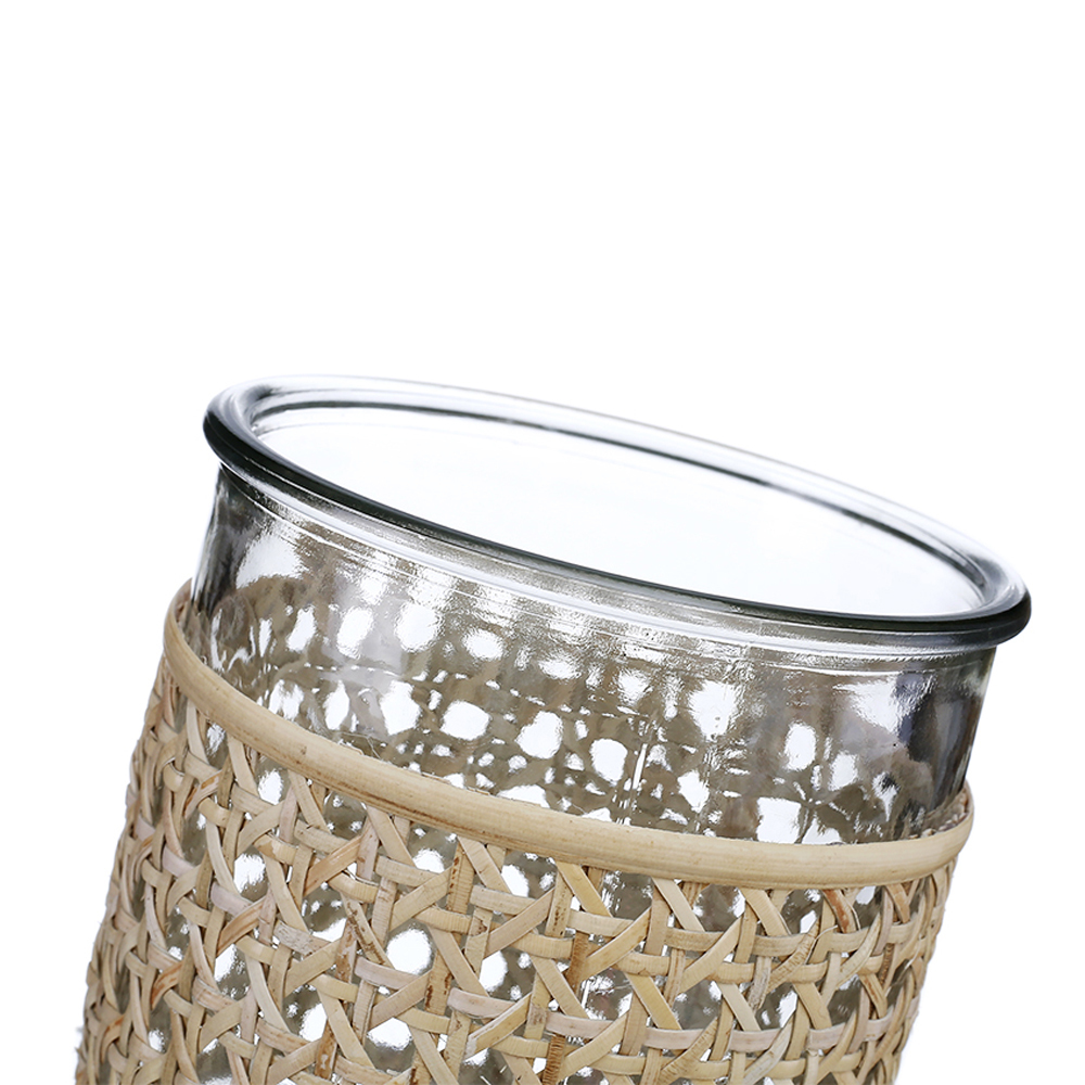45335	 D4.7"H4.7" - GLASS VASE WITH RATTAN WRAP