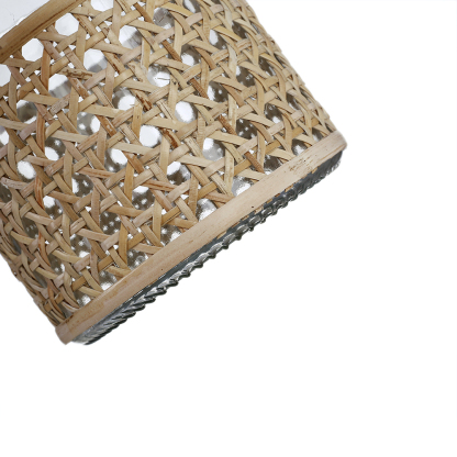 45335	 D4.7"H4.7" - GLASS VASE WITH RATTAN WRAP