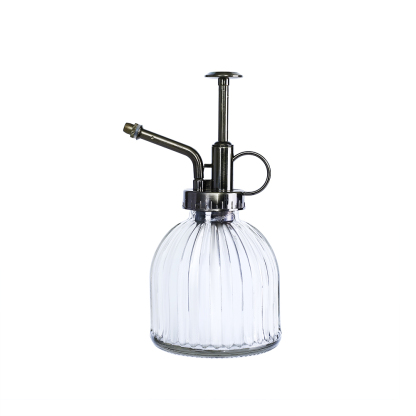 94244ASST	 D3.5"H6.5" - ASSORTED GARDEN MISTERS