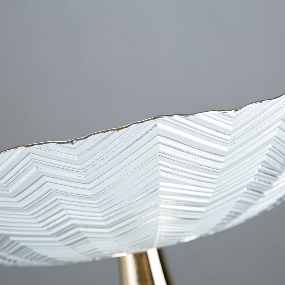 M20159	 D14.8"H2.8" - METAL PEDESTAL BOWL