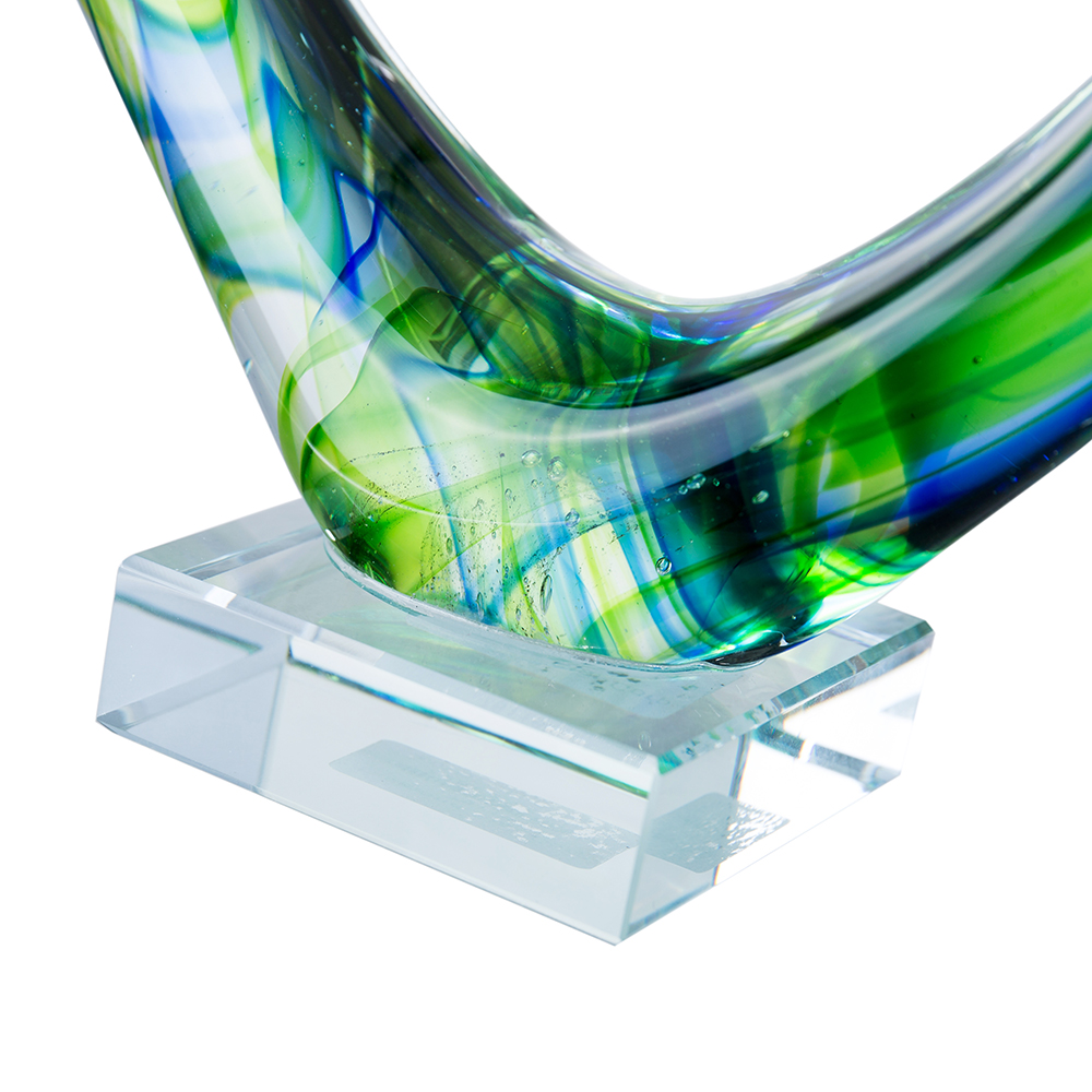 76116	 L9"W2.5"H11" - GLASS SCULPTURE