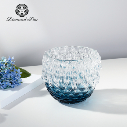 21596	 L8.5"W8.5"H7"GLASS VASE 4PC/CASE