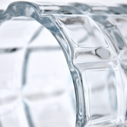 GA78045	 D6''H11''GLASS VASE