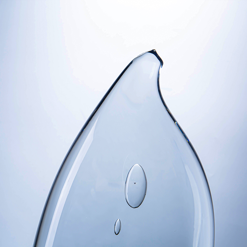 93046	 L5.3W3H13" - GLASS SCULPTURE