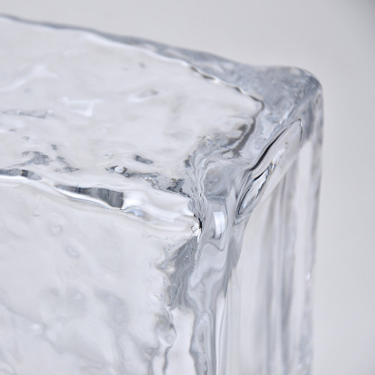 GA78009	 L5''W4''H9''GLASS VASE