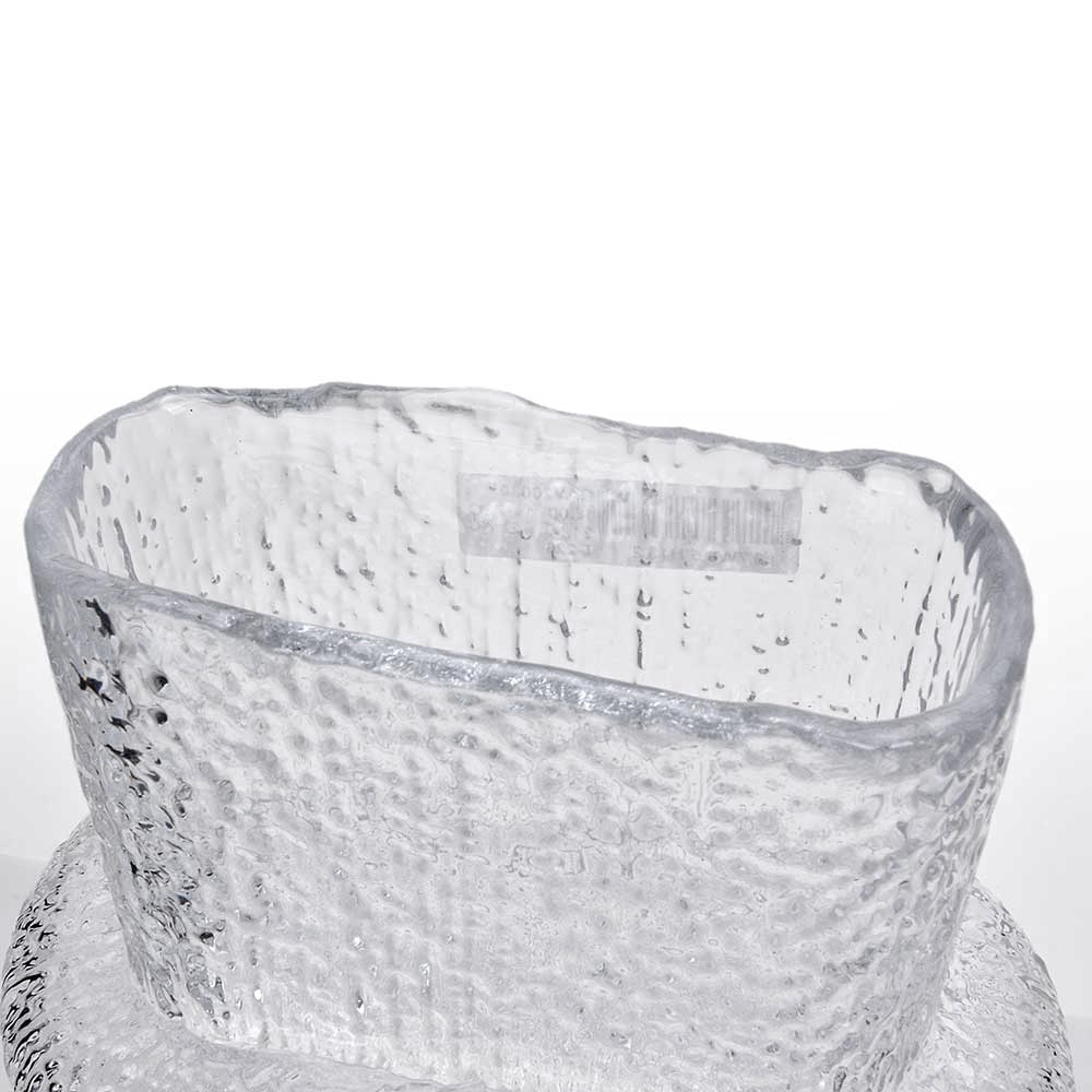 GA26029	 L4.3W2.4"H8.3" - GLASS VASE