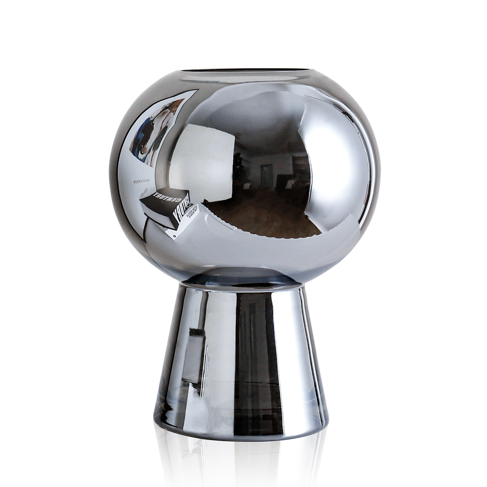 D6.3"H9.06" - MODERN GLASS VASE