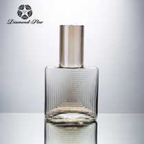 L5.5"W3"H9"GLASS VASE 12PC/CASE