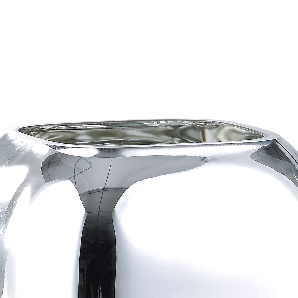 57586	 L6"W6"H8" - GLASS VASE
