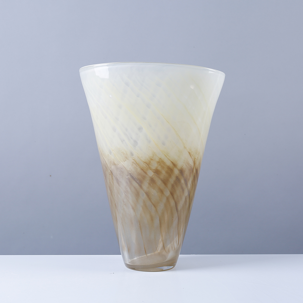 15075	 L9"W6"H12"GLASS VASE 6PC/CASE