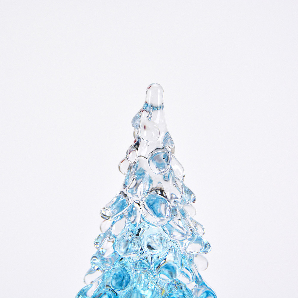 GC11048BL	 D5''H6''CHRISTMAS TREE