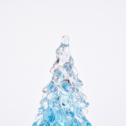 GC11048BL	 D5''H6''CHRISTMAS TREE