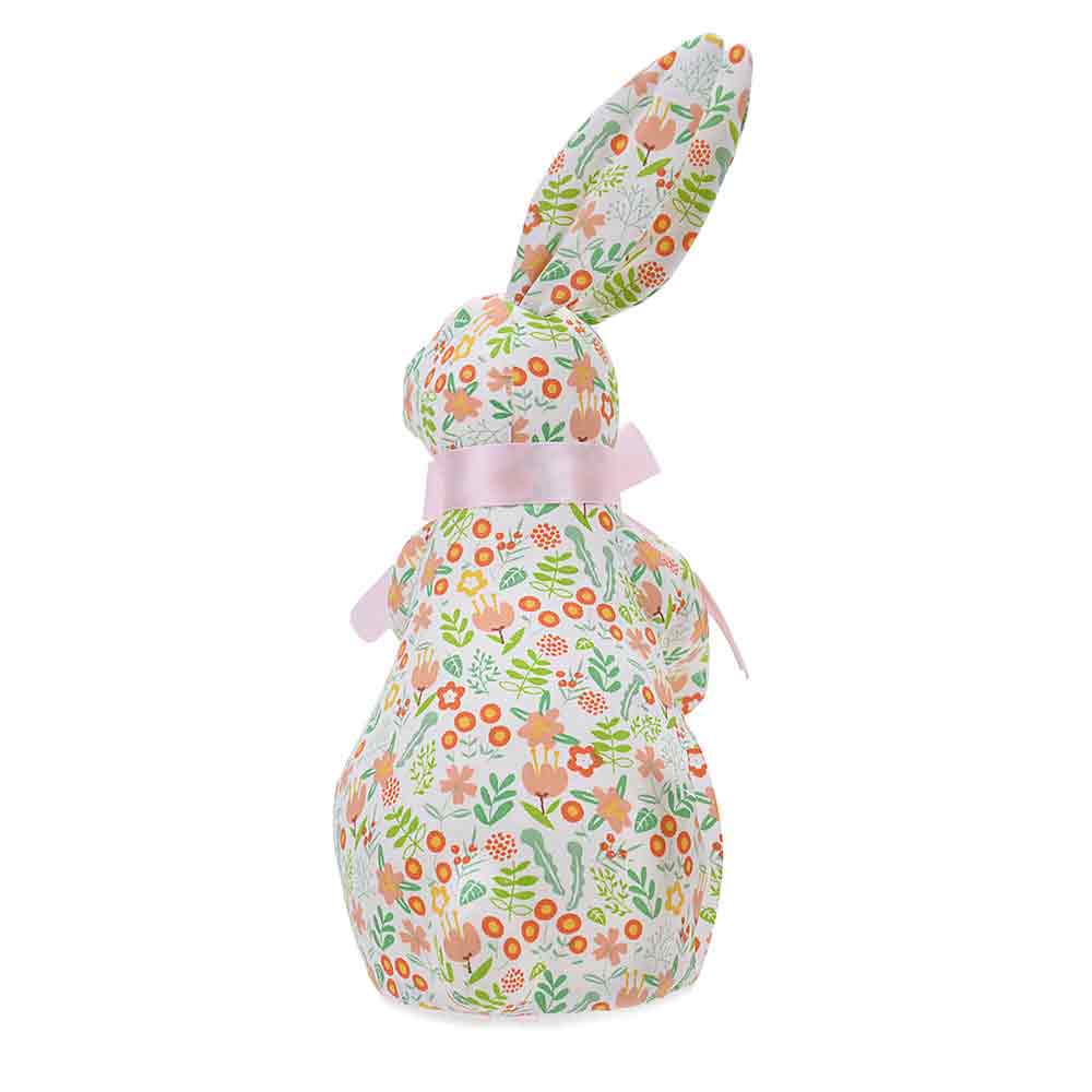SE17008A2	 L6.3"W5.1"H14.2" - EASTER RABBIT