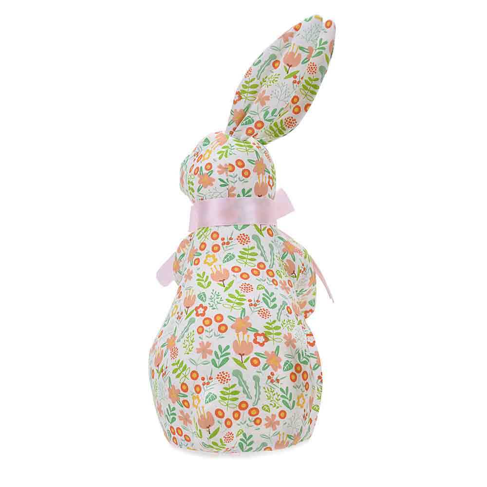 SE17008A2	 L6.3"W5.1"H14.2" - EASTER RABBIT