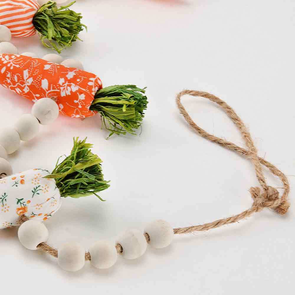 NE11010MT	 L11"W9.4"H1.2" - EASTER GARLAND