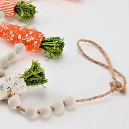 NE11010MT	 L11"W9.4"H1.2" - EASTER GARLAND
