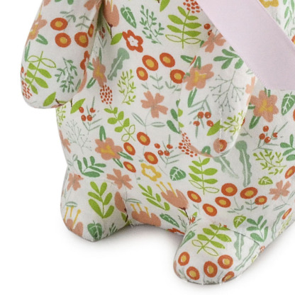 SE17009A2	 L6.3"W4.3"H11.4" - EASTER RABBIT