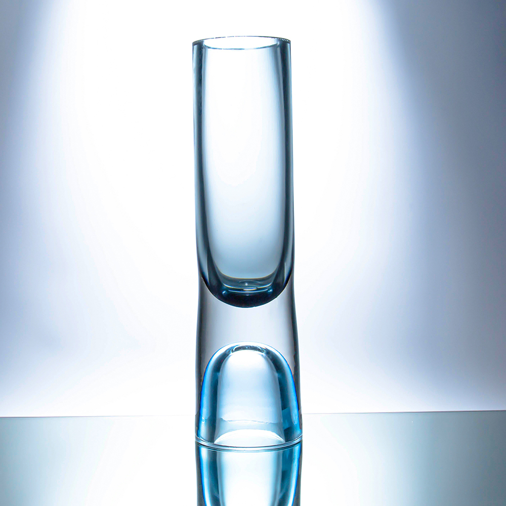 21157	 D3.3"H13.8" - GLASS CYLINDER