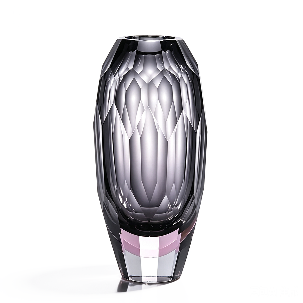 21270	 D5.3"H11.4" - GLASS VASE