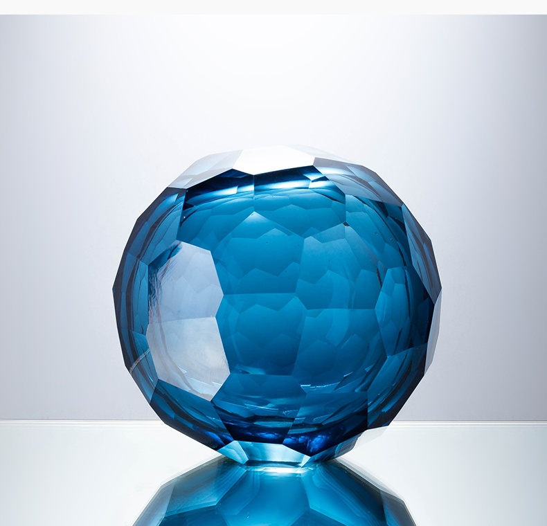 D6.7"H6.7" - GLASS VASE