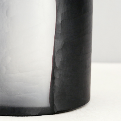 21396	 D6.89"H11.81" - GLASS VASE