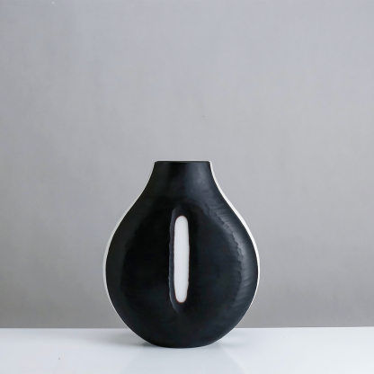 21508	 L8.7"W4.5"H10" - GLASS VASE