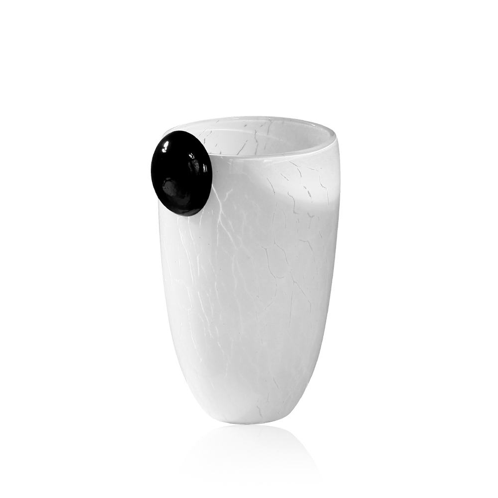 21583	 L7.5"W6.7"H12.2" - ART GLASS VASE