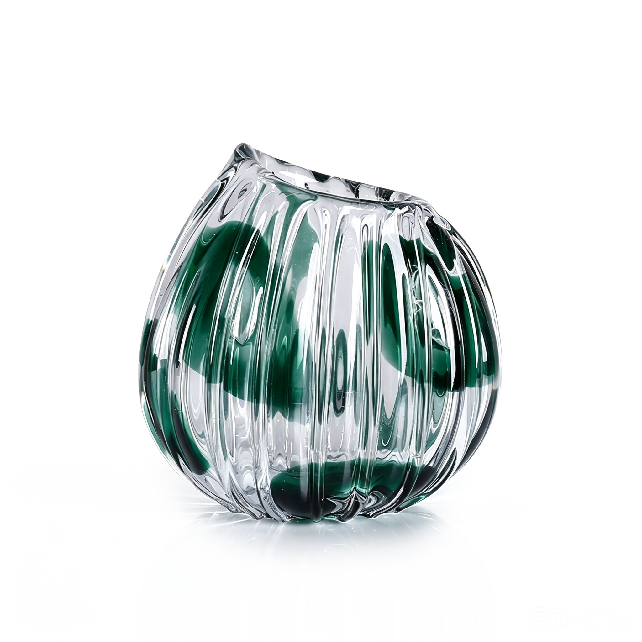 21586	 L8.5"W5.5"H8"GLASS VASE 4PC/CASE