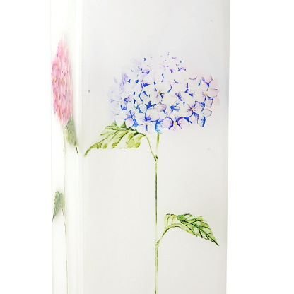 86032	 L3.5"W3.5"H11" - GLASS VASE