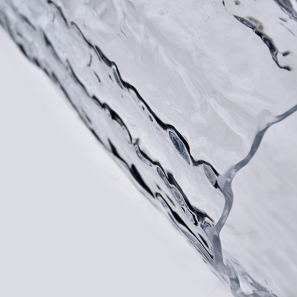 GA78012	 D7''H14''GLASS VASE