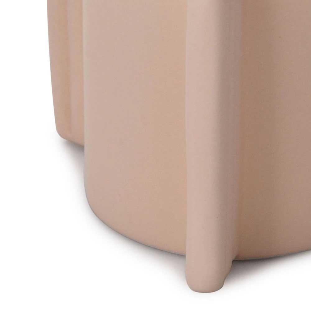 CA10022YE	 L5.2"W4.9"H10" - CERAMIC VASE