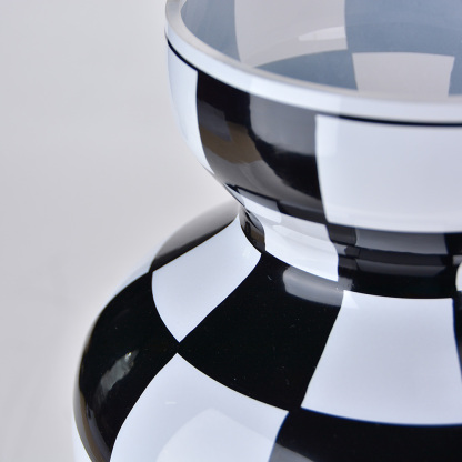 GA56015MT	 D10''H22''GLASS JAR