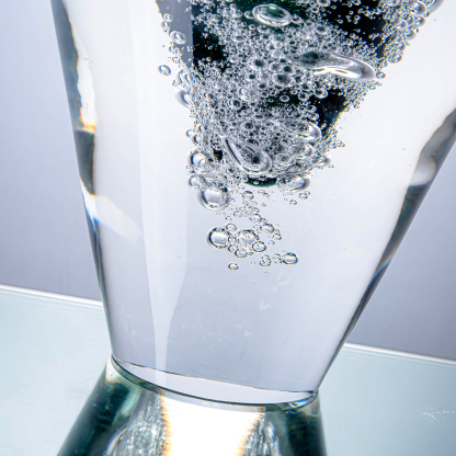 33013	 *D7.5"H13.8" - ART GLASS VASE