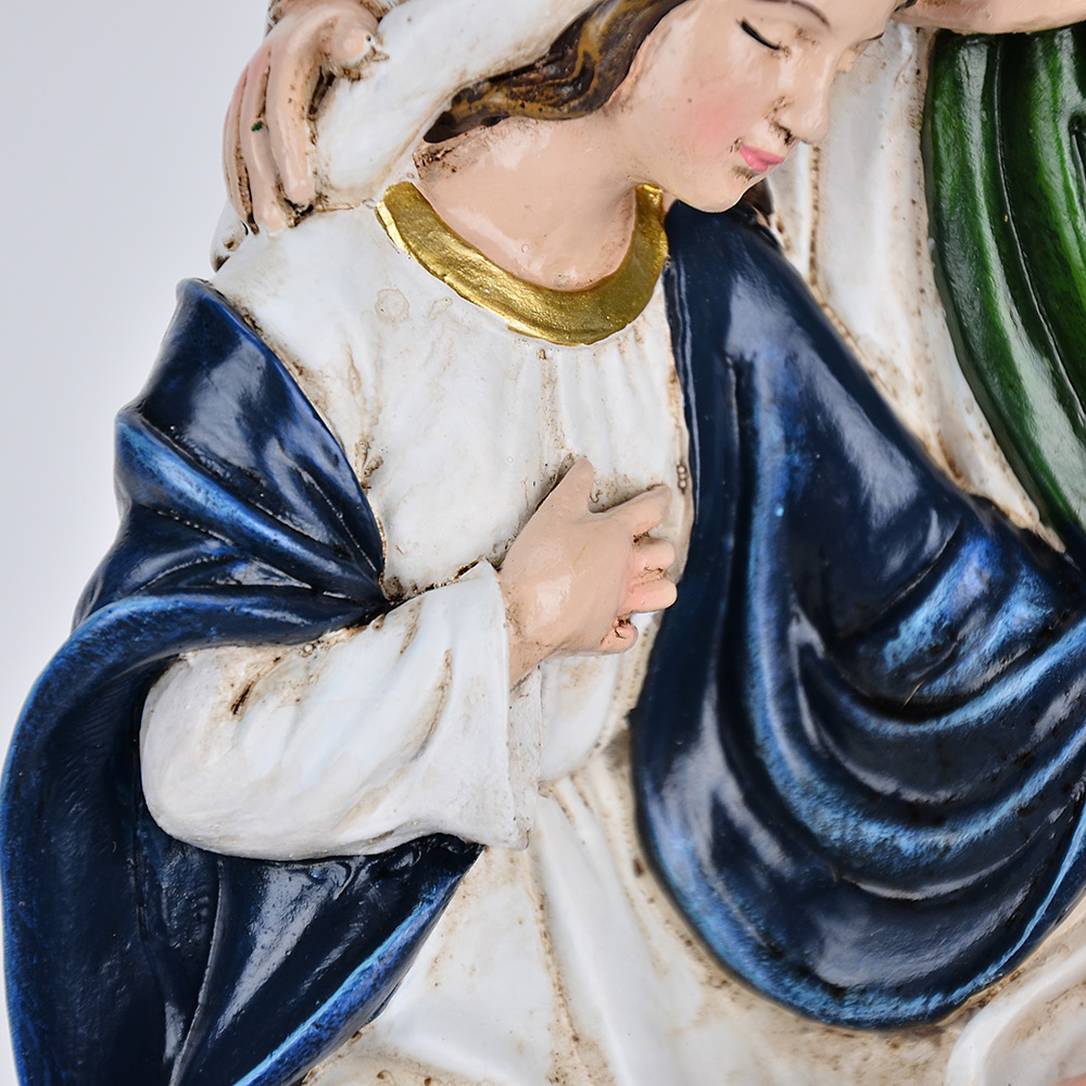 RC04040MT	 L6"W6"H12"XMAS  FIGURINES