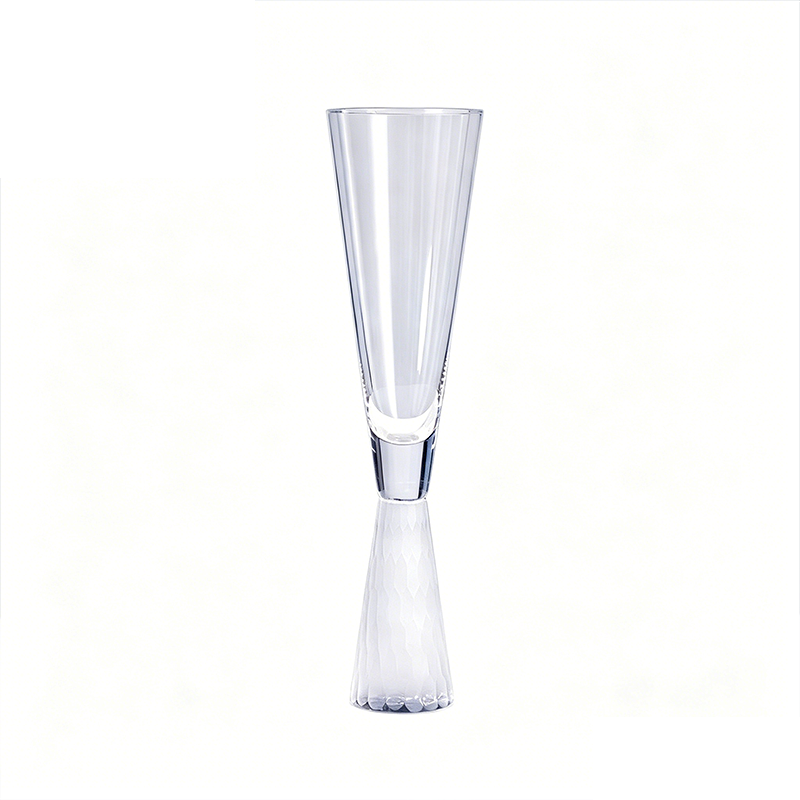 31014-1	 D2.4"H9.6" - CHAMPAGNE FLUTE WITH SILVER STEM