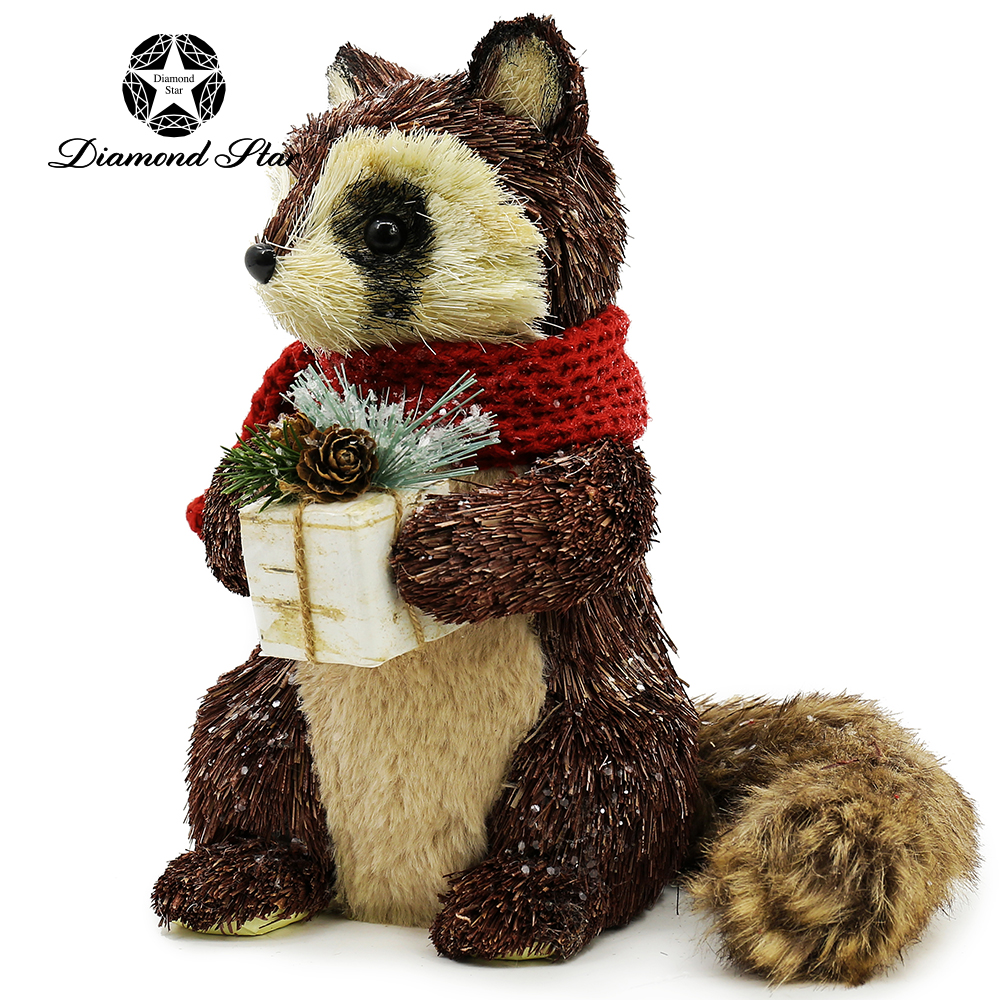 31196	 L6.7"W7.9"H9.1" - STANDING RACOON TABLETOP