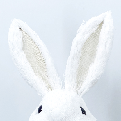 31474	 L7.1W7.1H20.9" - STANDING BUNNY COUPLE TABLETOP