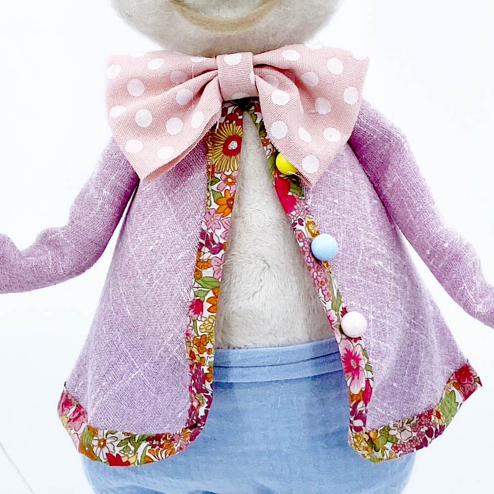 31493	 L13.8W7.1H26" - STANDING EASTER BOY BUNNY