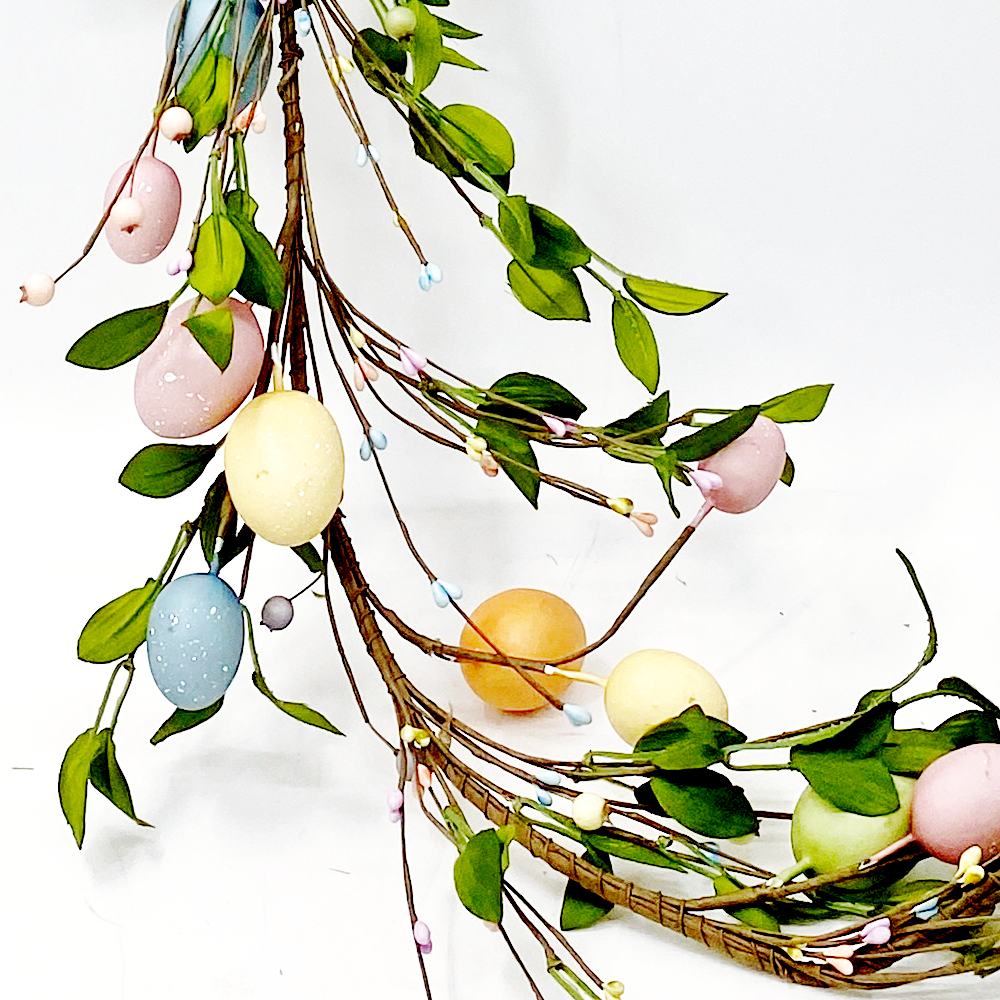31500	 L70.9" - EASTER EGGS GARLAND