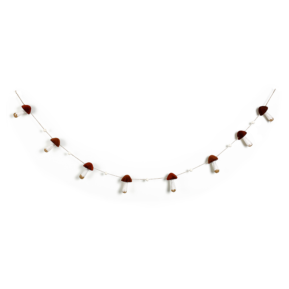31829	 *L70.9" - MUSHROOM GARLAND