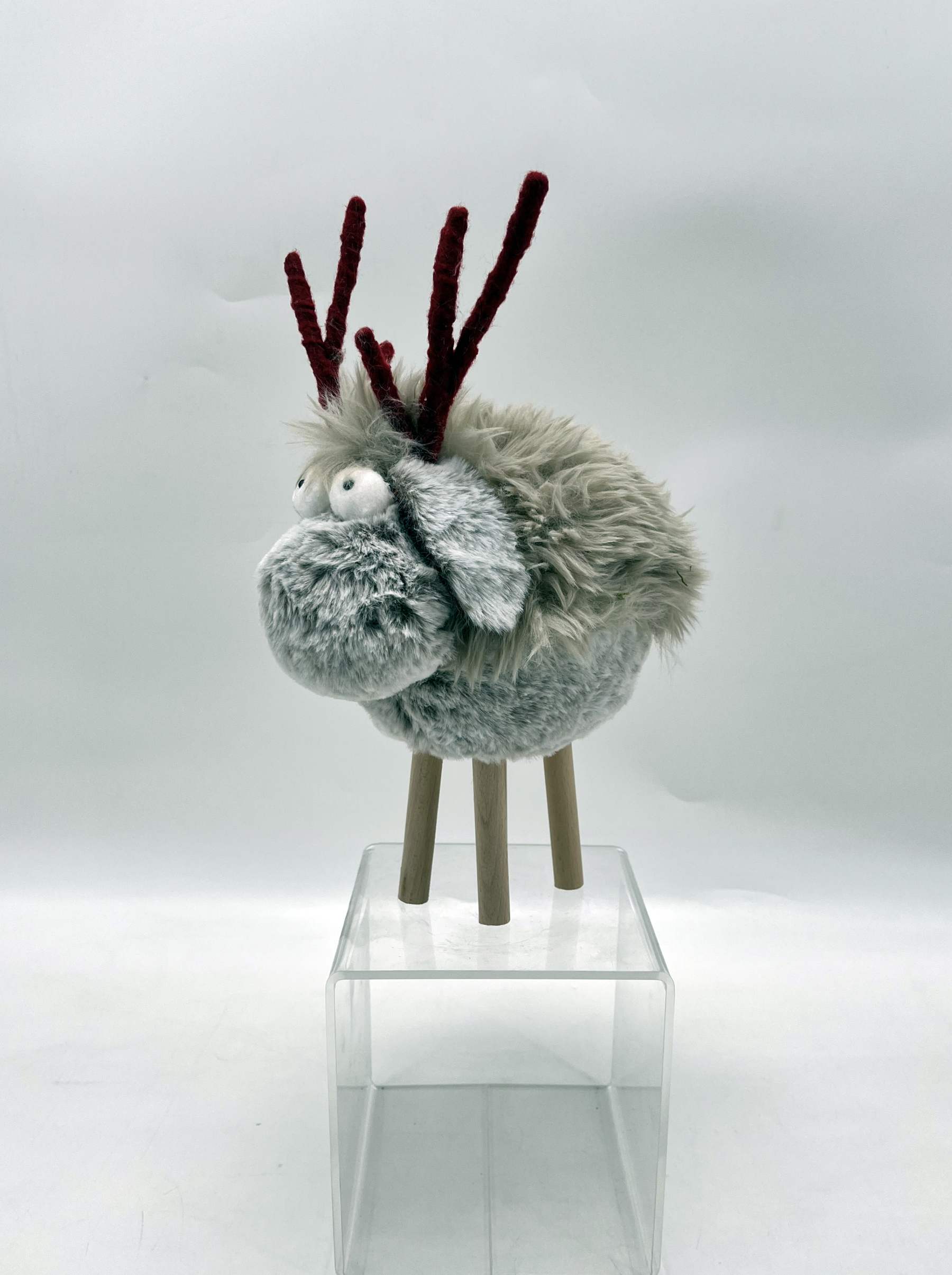 31879 L7.9"W7.5"H7.9" - STANDING FUR RAINDEER TABLETOP