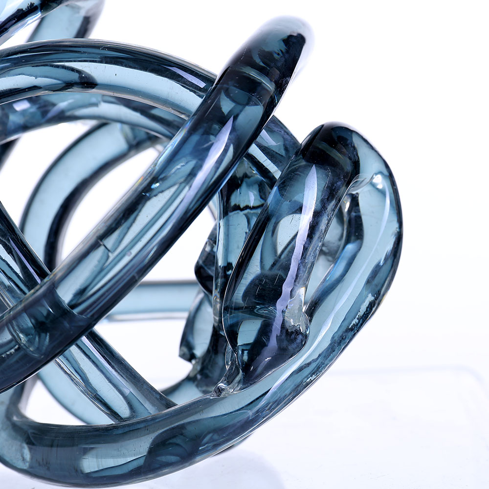 25088	 *D4.7" - GLASS KNOT